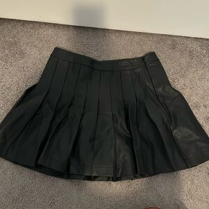 urban outfitters mini leather skirt